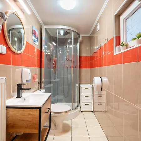 Goscinne Oliwia & Laura I ルミア