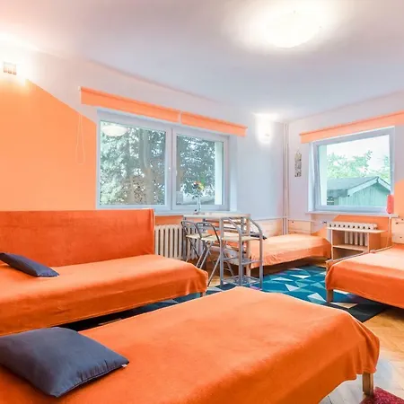 Goscinne Oliwia & Laura I ホームステイ ルミア