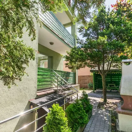 Goscinne Oliwia & Laura I * ルミア