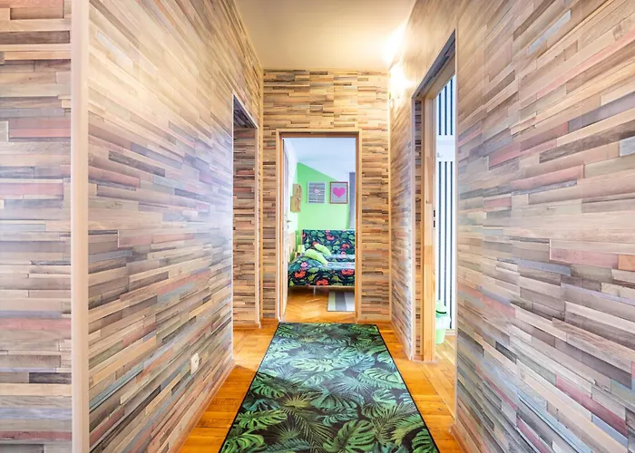 Goscinne Oliwia & Laura I 民宿 *