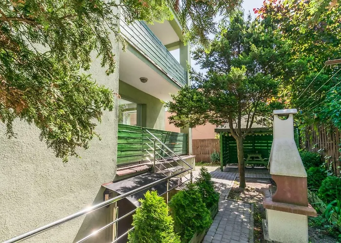 Goscinne Oliwia & Laura I * 露米雅